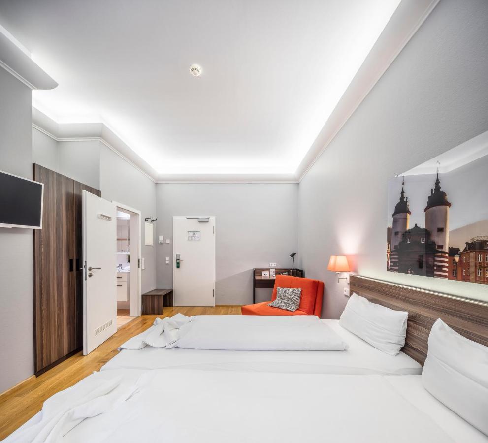 Living-World Aparthotel Heidelberg Ngoại thất bức ảnh