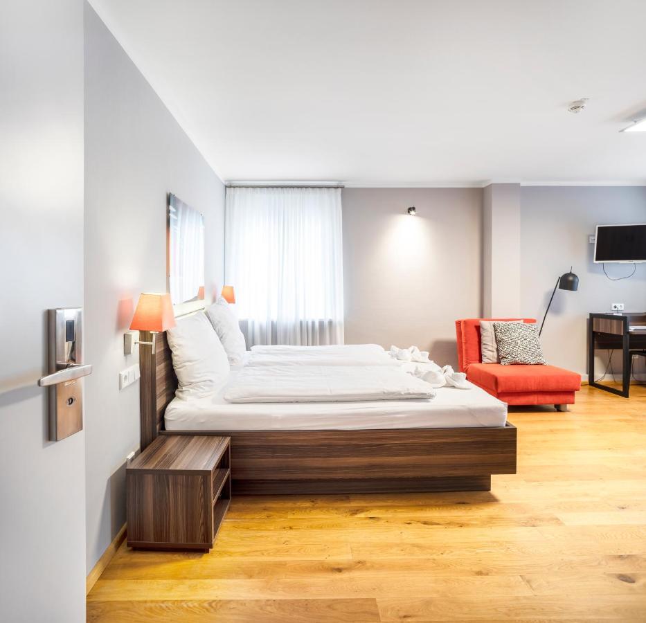 Living-World Aparthotel Heidelberg Ngoại thất bức ảnh