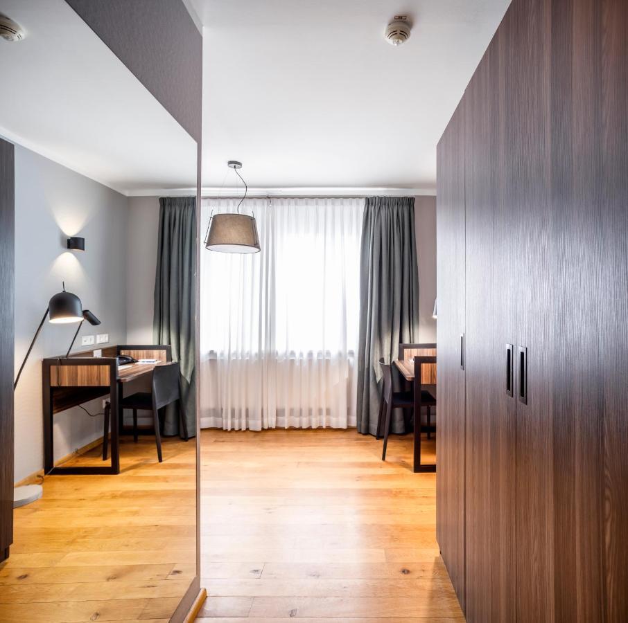 Living-World Aparthotel Heidelberg Ngoại thất bức ảnh