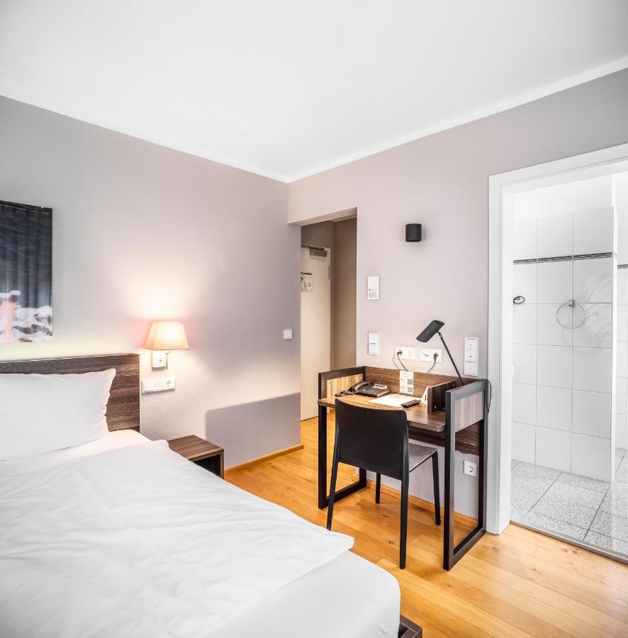 Living-World Aparthotel Heidelberg Ngoại thất bức ảnh