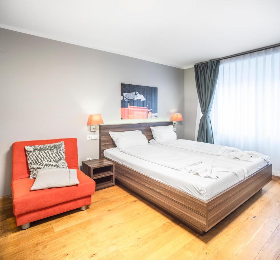 Living-World Aparthotel Heidelberg Ngoại thất bức ảnh