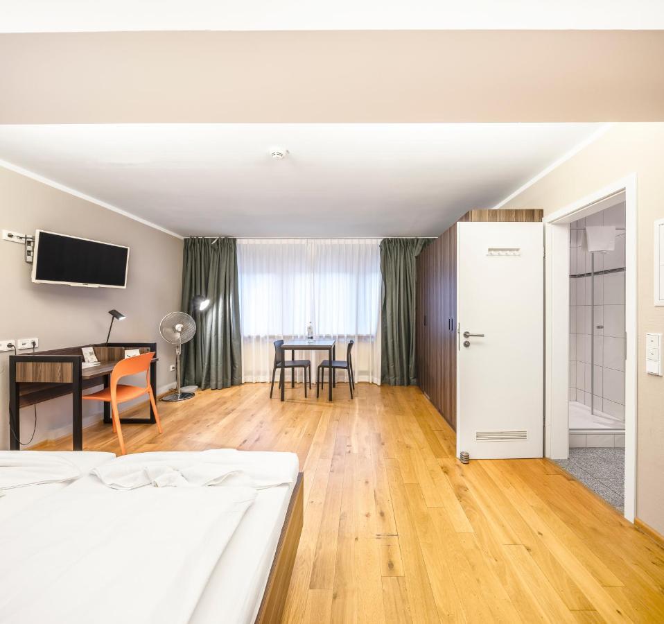 Living-World Aparthotel Heidelberg Ngoại thất bức ảnh
