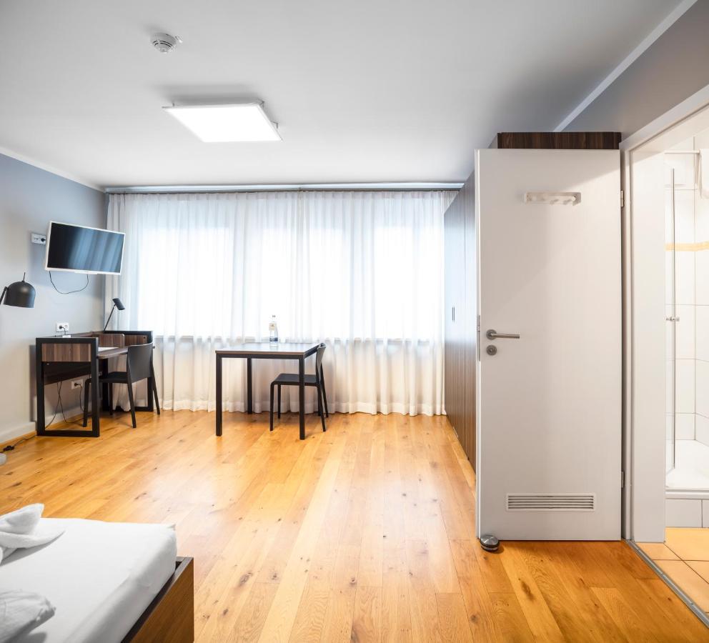 Living-World Aparthotel Heidelberg Ngoại thất bức ảnh