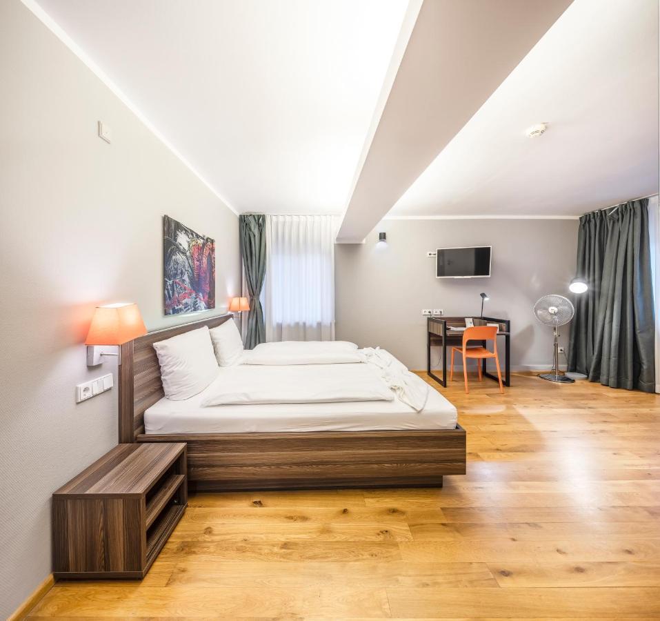 Living-World Aparthotel Heidelberg Ngoại thất bức ảnh